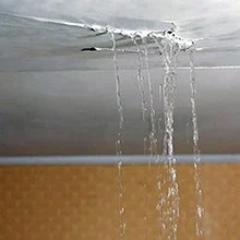 1731272963 65238685 220x220 roof leaking